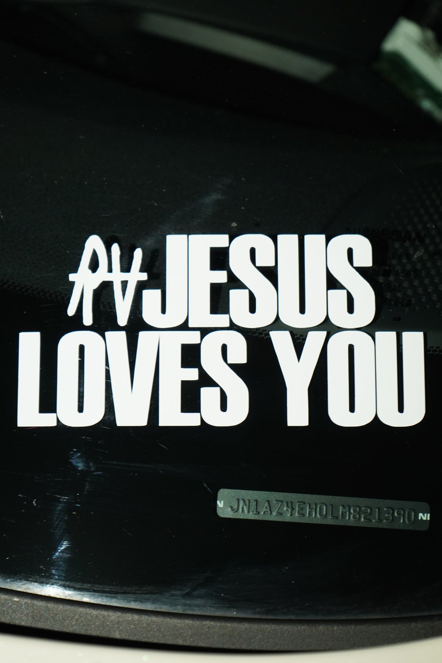 JESUS LOVES YOU