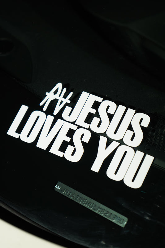 JESUS LOVES YOU