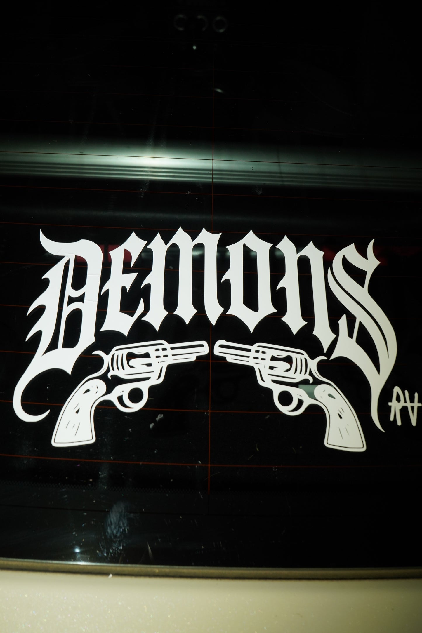 DEMON$